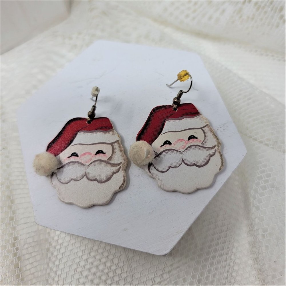 Cute Santa Claus Earrings Pierced